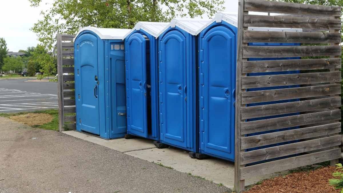 Porta Potty Rental Pros - Quality Portable Restroom Services in Thompson, PA, 18465